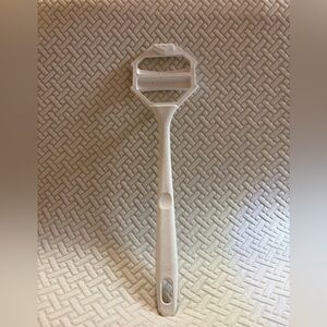 Exfoliating Body Scrub Tool - Cream